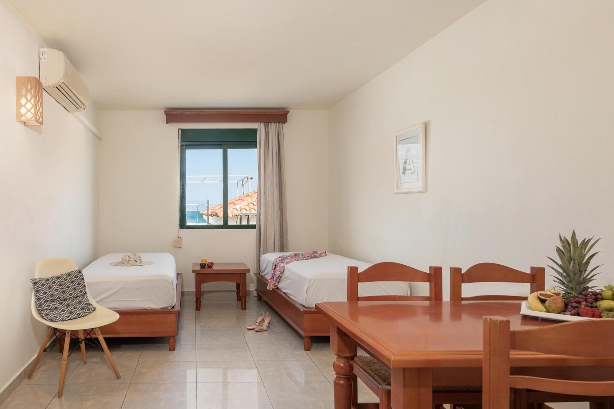 Hotel Caldera Bay Platanés Esterno foto